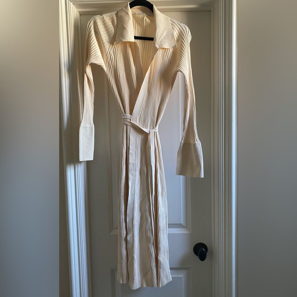 Live the process leda dress